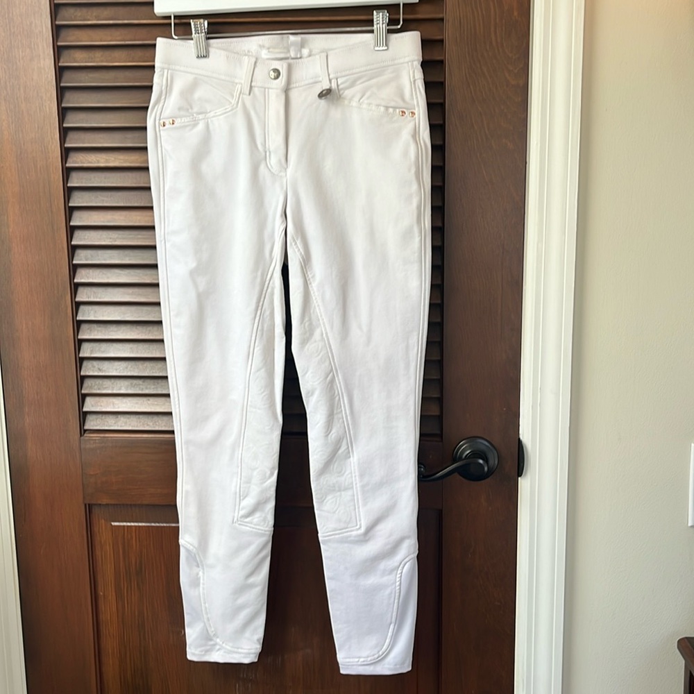 White riding breech